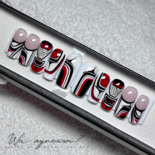 Detailed Custom Press On Nails