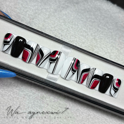 Detailed Custom Perfect Fit Press On Nails