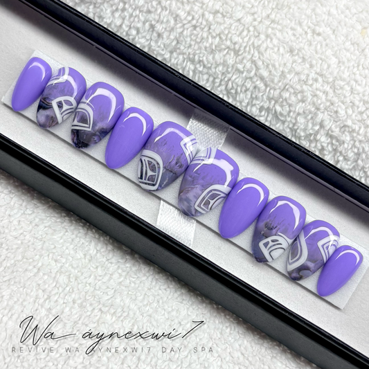 Detailed Custom Perfect Fit Press On Nails