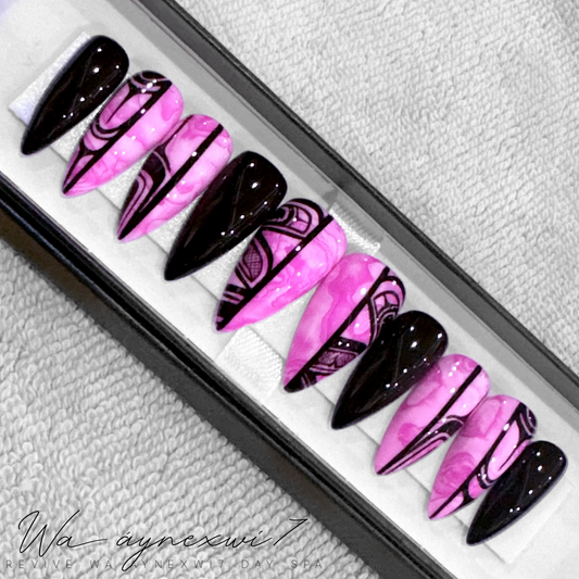 Detailed Custom Perfect Fit Press On Nails